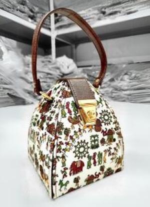 White Digital Print Potli