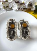 Silver Pearl Bracelets with Golden Yellow Stone