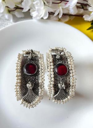Silver Pearl Bracelets with Red Gemstone