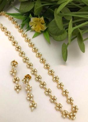 Pearl Cluster Gold Necklace Set with Matching Earrings